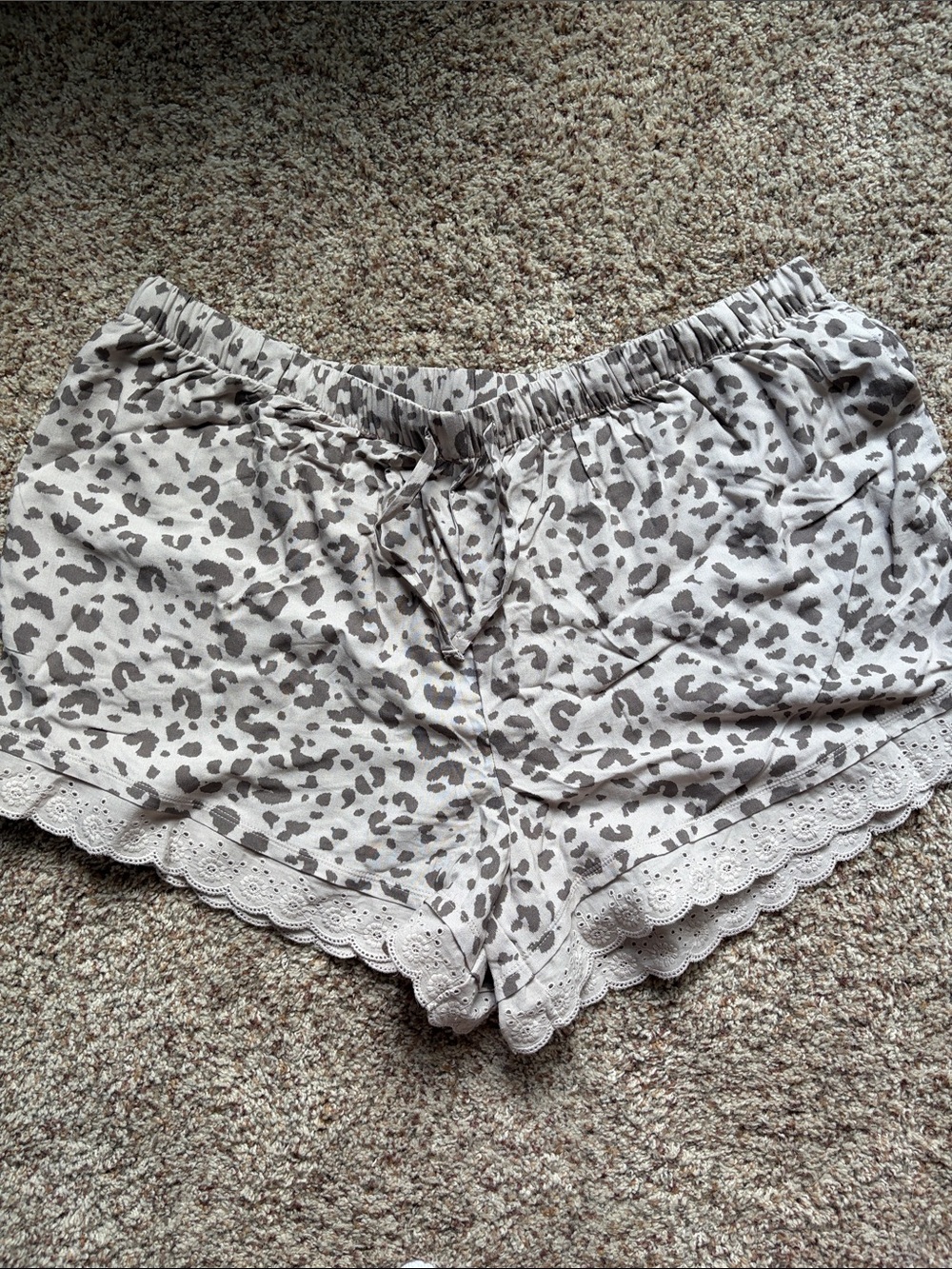 Zoe + Liv Gray Leopard Lace-Trim Sleep Shorts